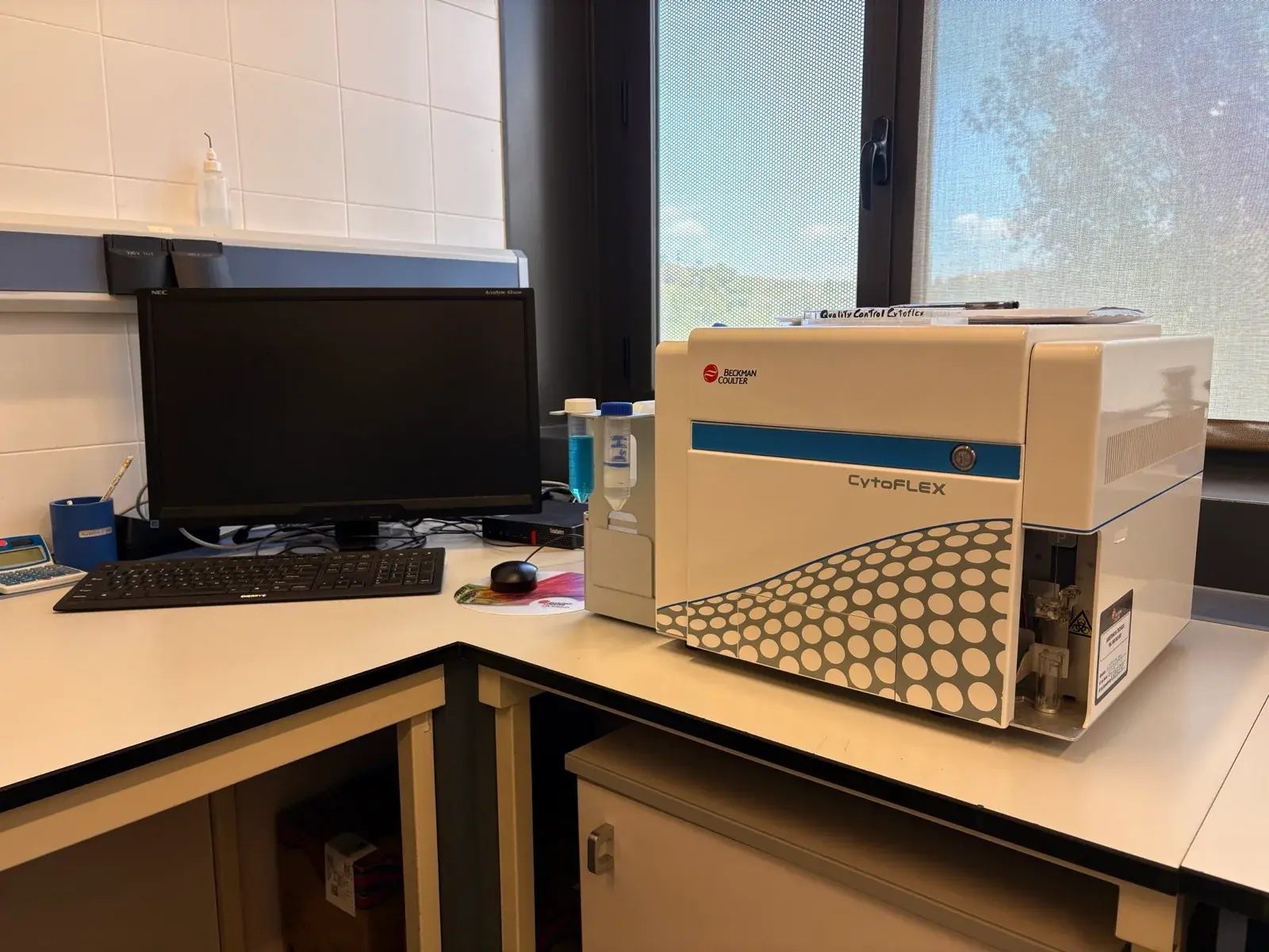 Instalaciones y equipamiento del laboratorio de TechnoSperm